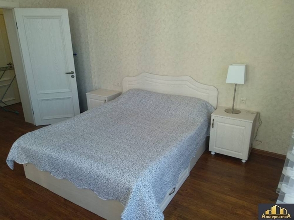 
   Продам 3-комнатную, 83 м², Шаумяна ул

. Фото 9.