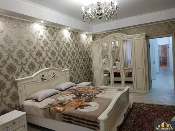 
  Продается 3-комн. квартира, 119 м², Октябрьская ул
. Фото 8.