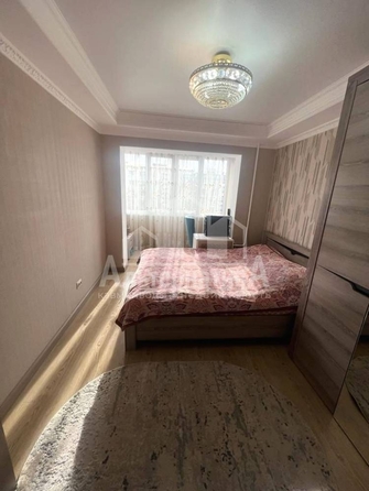 
   Продам 3-комнатную, 64.3 м², Марцинкевича ул

. Фото 9.