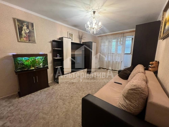 
   Продам 1-комнатную, 35.5 м², Азербайджанская ул

. Фото 1.