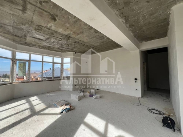 
   Продам 2-комнатную, 74 м², Железноводская ул

. Фото 6.