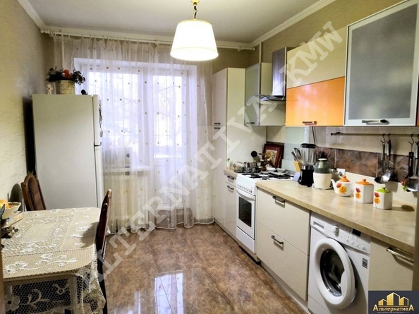 
   Продам 3-комнатную, 74 м², Орджоникидзе ул

. Фото 13.