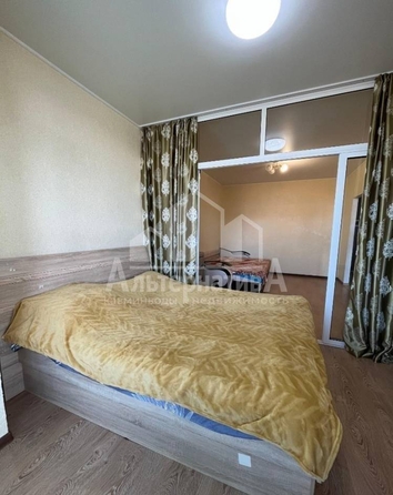 
  Продается 1-комн. квартира, 52 м², Гайдара ул
. Фото 5.