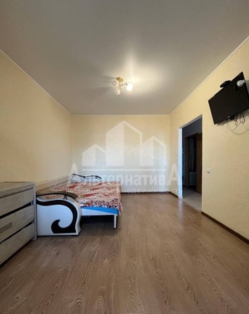 
  Продается 1-комн. квартира, 52 м², Гайдара ул
. Фото 8.
