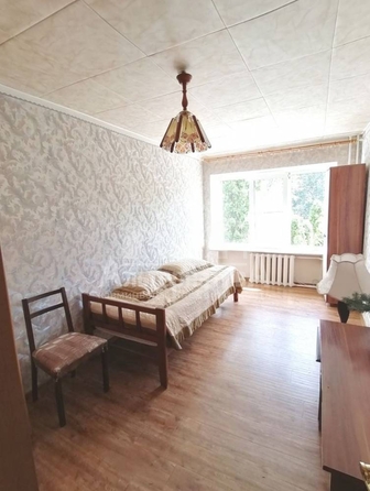 
   Продам 3-комнатную, 64.2 м², Андрея Губина ул

. Фото 3.