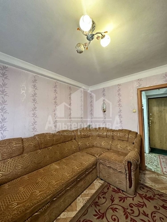 
  Продается 2-комн. квартира, 34 м², Красивая ул
. Фото 2.