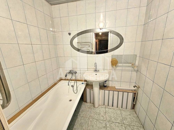 
  Продается 2-комн. квартира, 50 м², Зеркальный пер
. Фото 13.