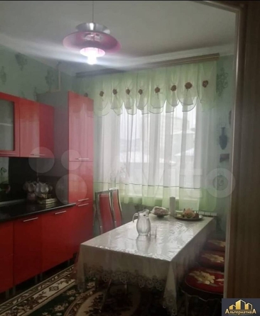 
  Продается 3-комн. квартира, 83 м², Красивая ул
. Фото 2.