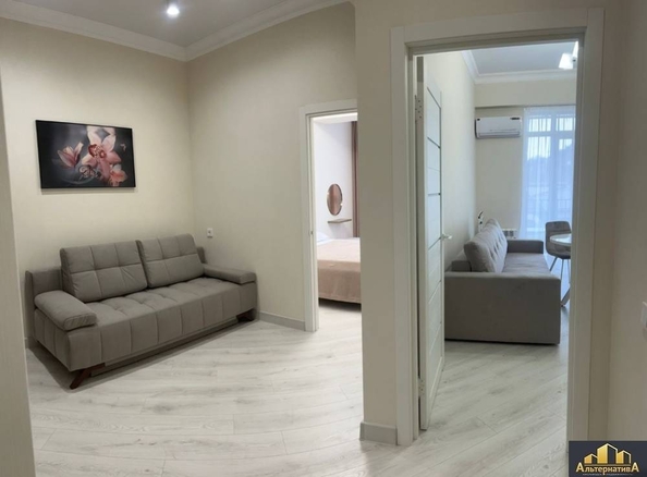 
  Продается 3-комн. квартира, 100 м², Декабристов ул
. Фото 10.