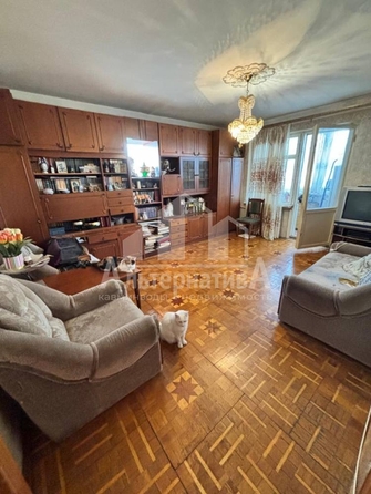 
   Продам 3-комнатную, 75 м², Островского ул

. Фото 1.