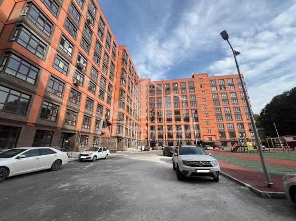 
  Продается 2-комн. квартира, 76 м², 40 лет Октября ул
. Фото 2.