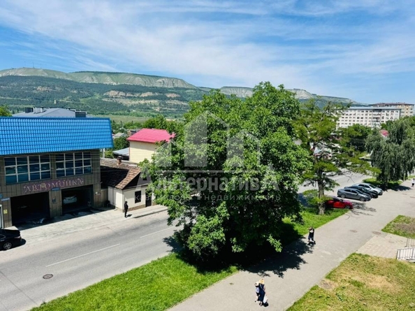 
  Продается 2-комн. квартира, 48.8 м², Красивая ул
. Фото 18.