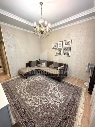 
  Продается 3-комн. квартира, 71.5 м², Горького ул
. Фото 4.