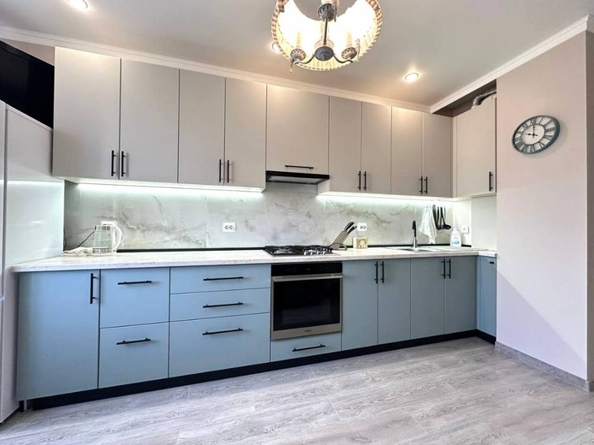 
  Продается 1-комн. квартира, 47 м², Замковая ул
. Фото 4.