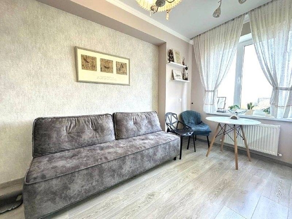 
  Продается 1-комн. квартира, 47 м², Замковая ул
. Фото 5.