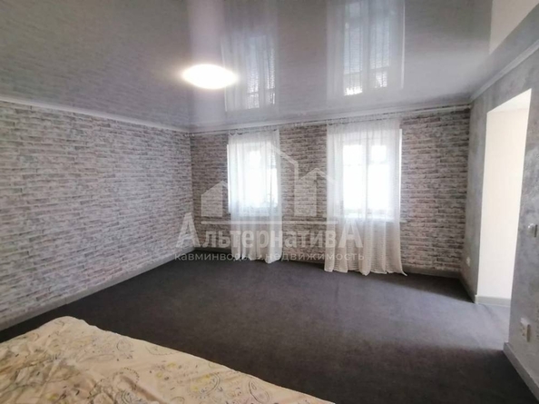 
   Продам 2-комнатную, 45 м², Чернышевского ул

. Фото 1.