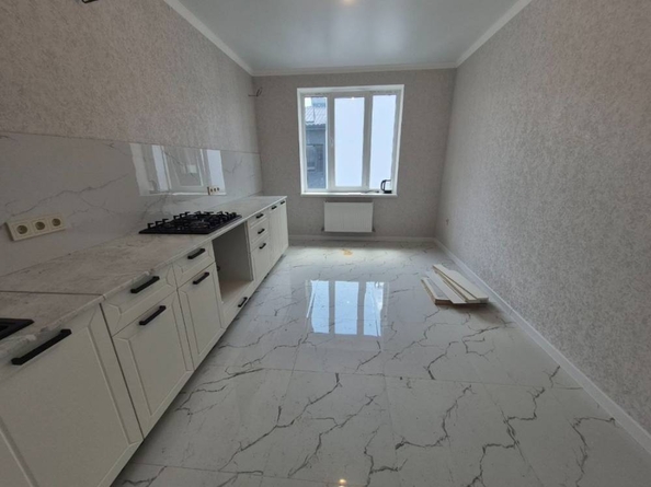 
  Продается 1-комн. квартира, 44.4 м², Замковая ул
. Фото 3.