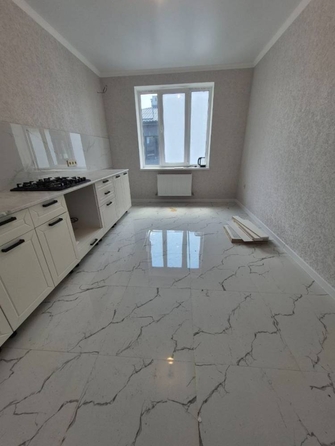 
  Продается 1-комн. квартира, 44.4 м², Замковая ул
. Фото 4.