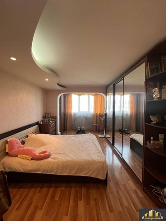 
  Продается 3-комн. квартира, 100 м², Азербайджанская ул
. Фото 6.