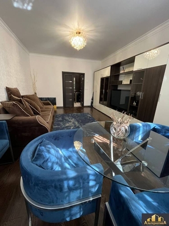 
   Продам 3-комнатную, 81 м², 40 лет Октября ул

. Фото 2.