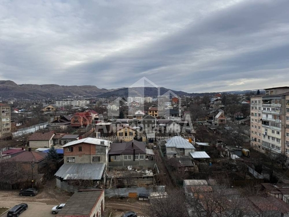 
  Продается 1-комн. квартира, 37.5 м², Красивая ул
. Фото 7.