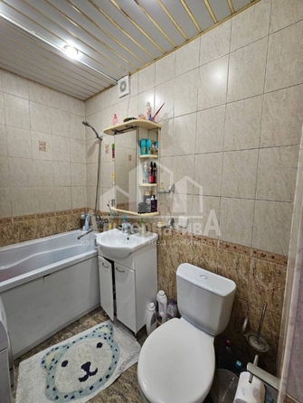 
   Продам 3-комнатную, 43.5 м², Цандера проезд

. Фото 5.