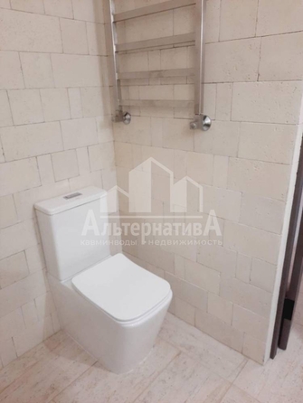 
  Продается 3-комн. квартира, 68 м², Декабристов ул
. Фото 8.