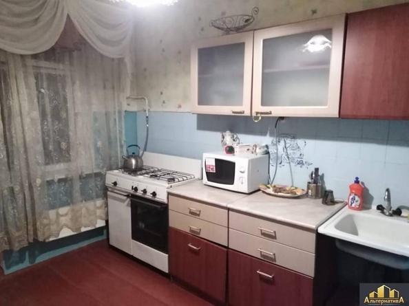 
   Продам 1-комнатную, 38 м², Красивая ул

. Фото 4.