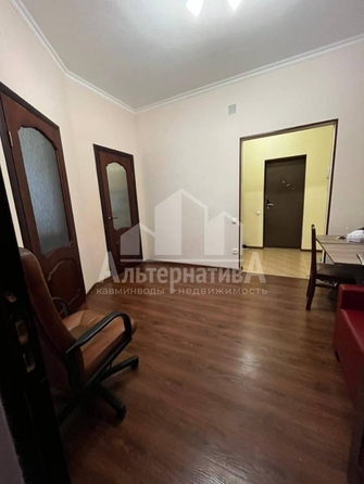 
   Продам 1-комнатную, 60.2 м², Ленинградская ул

. Фото 4.