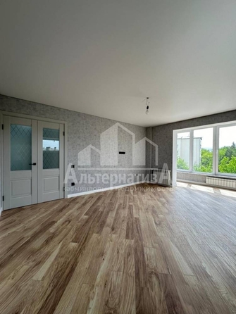 
  Продается 2-комн. квартира, 47.4 м², Островского ул
. Фото 3.