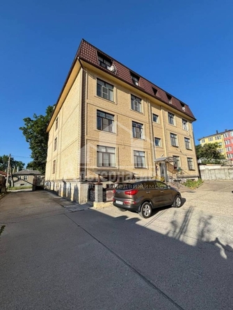 
  Продается 3-комн. квартира, 82 м², Революции ул
. Фото 3.