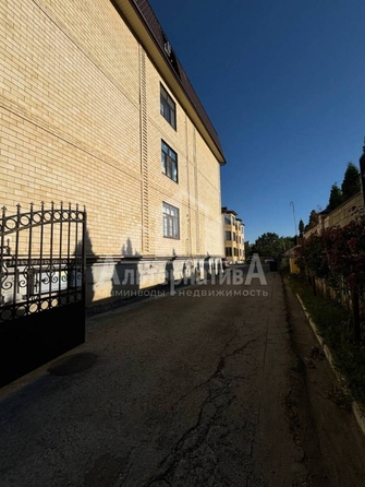 
  Продается 3-комн. квартира, 82 м², Революции ул
. Фото 4.