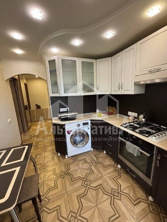 
  Продается 2-комн. квартира, 45.4 м², Широкая ул
. Фото 2.