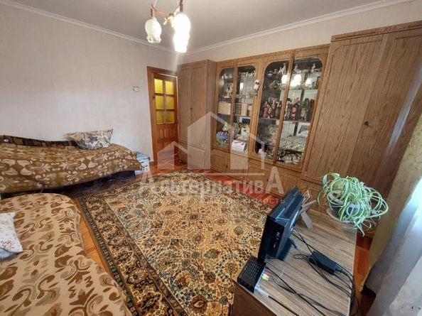 
   Продам 2-комнатную, 53.7 м², Окопная ул

. Фото 2.