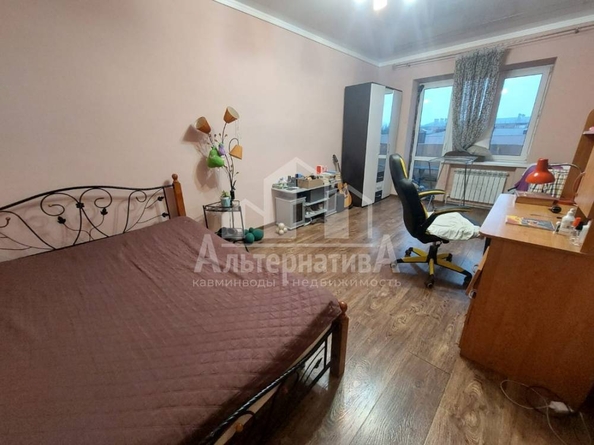 
  Продается 1-комн. квартира, 37.9 м², Предгорная ул
. Фото 3.