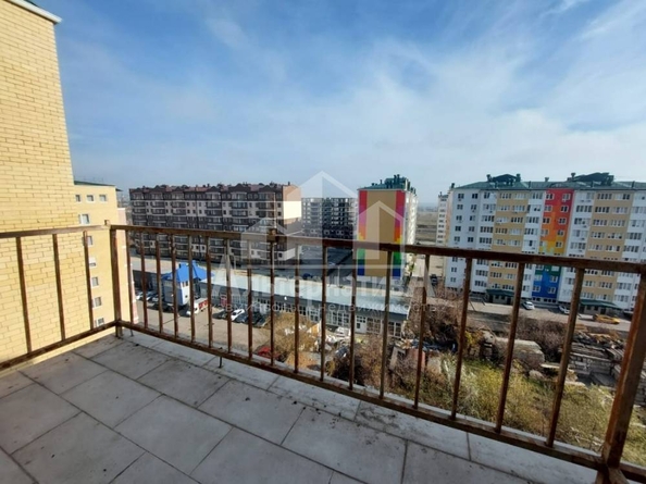 
   Продам 2-комнатную, 55 м², Никольская ул

. Фото 1.