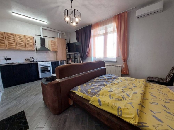 
   Продам 3-комнатную, 75 м², Декабристов ул

. Фото 4.