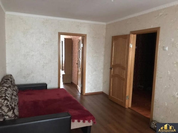 
   Продам 3-комнатную, 70 м², Октябрьская ул

. Фото 4.