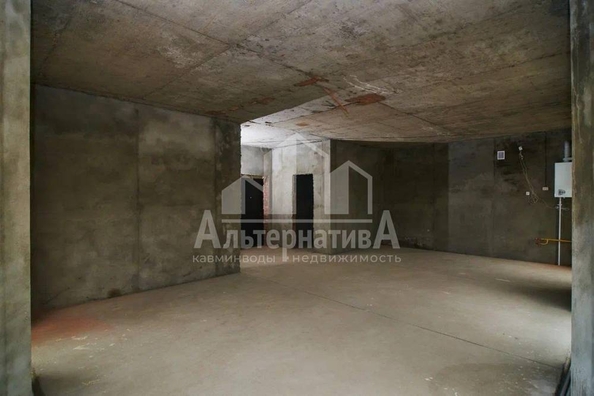 
   Продам 2-комнатную, 84.1 м², Титова ул

. Фото 17.