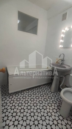 
   Продам 2-комнатную, 50.5 м², Андрея Губина ул

. Фото 8.