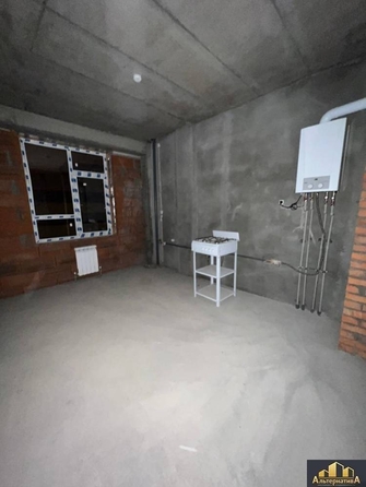 
  Продается 2-комн. квартира, 76 м², Кооперативная ул
. Фото 3.