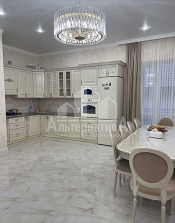 
   Продам дом, 420 м², Кисловодск

. Фото 2.