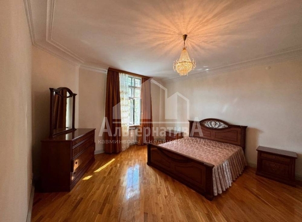 
  Продается дом, 400 м², Кисловодск
. Фото 2.