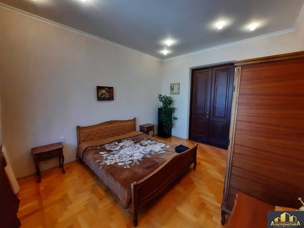 
   Продам дом, 360 м², Кисловодск

. Фото 14.