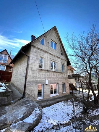 
   Продам дом, 200 м², Кисловодск

. Фото 1.
