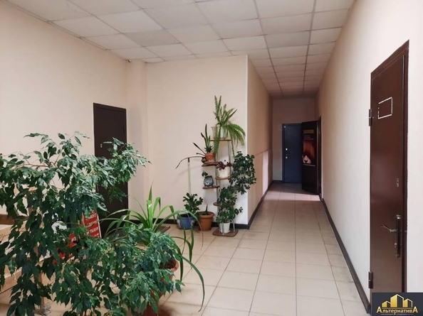
  Продается универсальное помещение, 67.8 м², Красивая ул
. Фото 3.