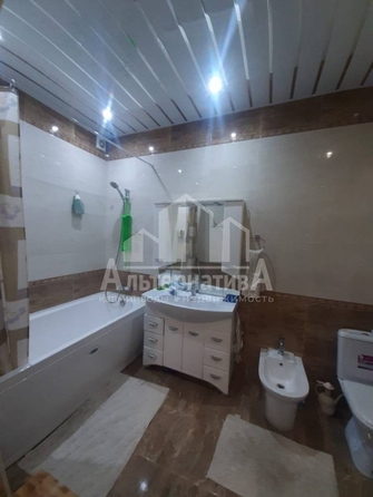 
  Продается 2-комн. квартира, 97 м², Революции ул
. Фото 15.