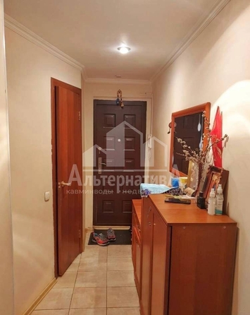 
   Продам 2-комнатную, 42.2 м², Ленинградская ул

. Фото 8.