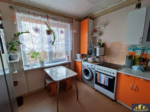 
   Продам 3-комнатную, 68.1 м², Ленинградская ул

. Фото 1.