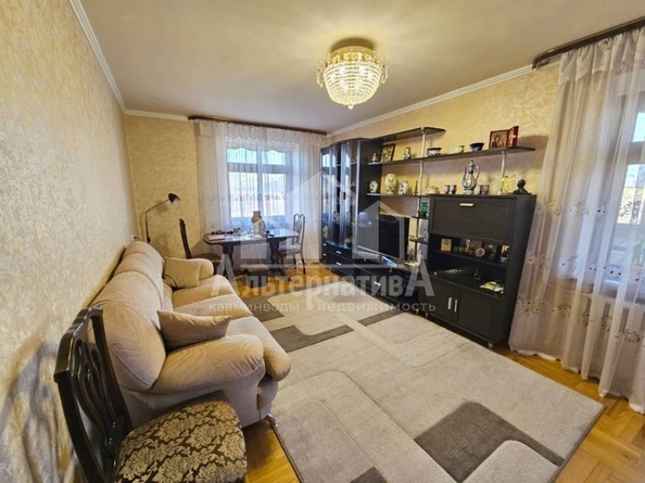 
   Продам 3-комнатную, 70 м², Марцинкевича ул

. Фото 4.